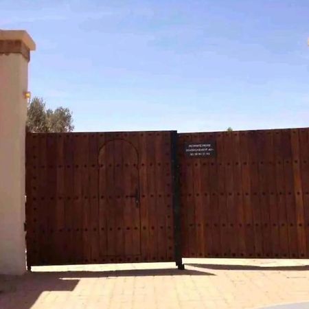 אגאדיר Villa Nawal Et Sa Piscine Chauffee Sans Vis-A-Vis מראה חיצוני תמונה