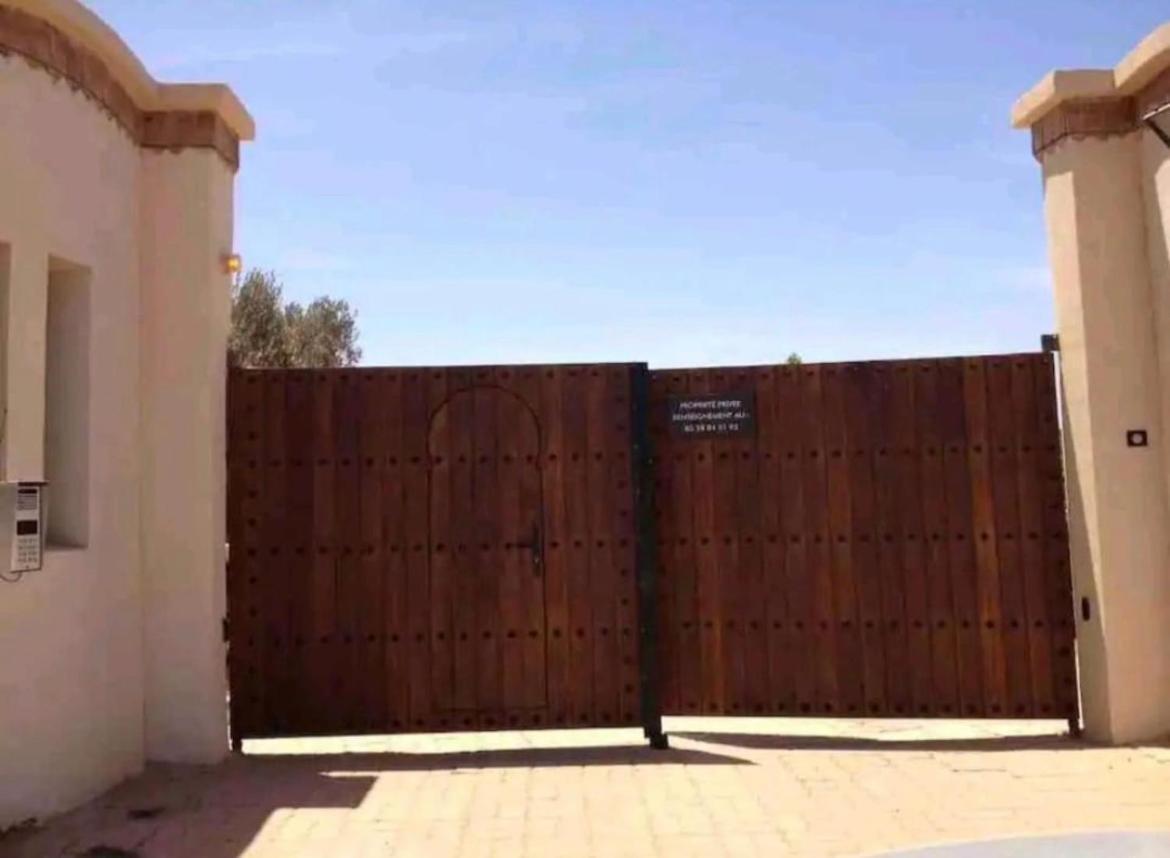 אגאדיר Villa Nawal Et Sa Piscine Chauffee Sans Vis-A-Vis מראה חיצוני תמונה